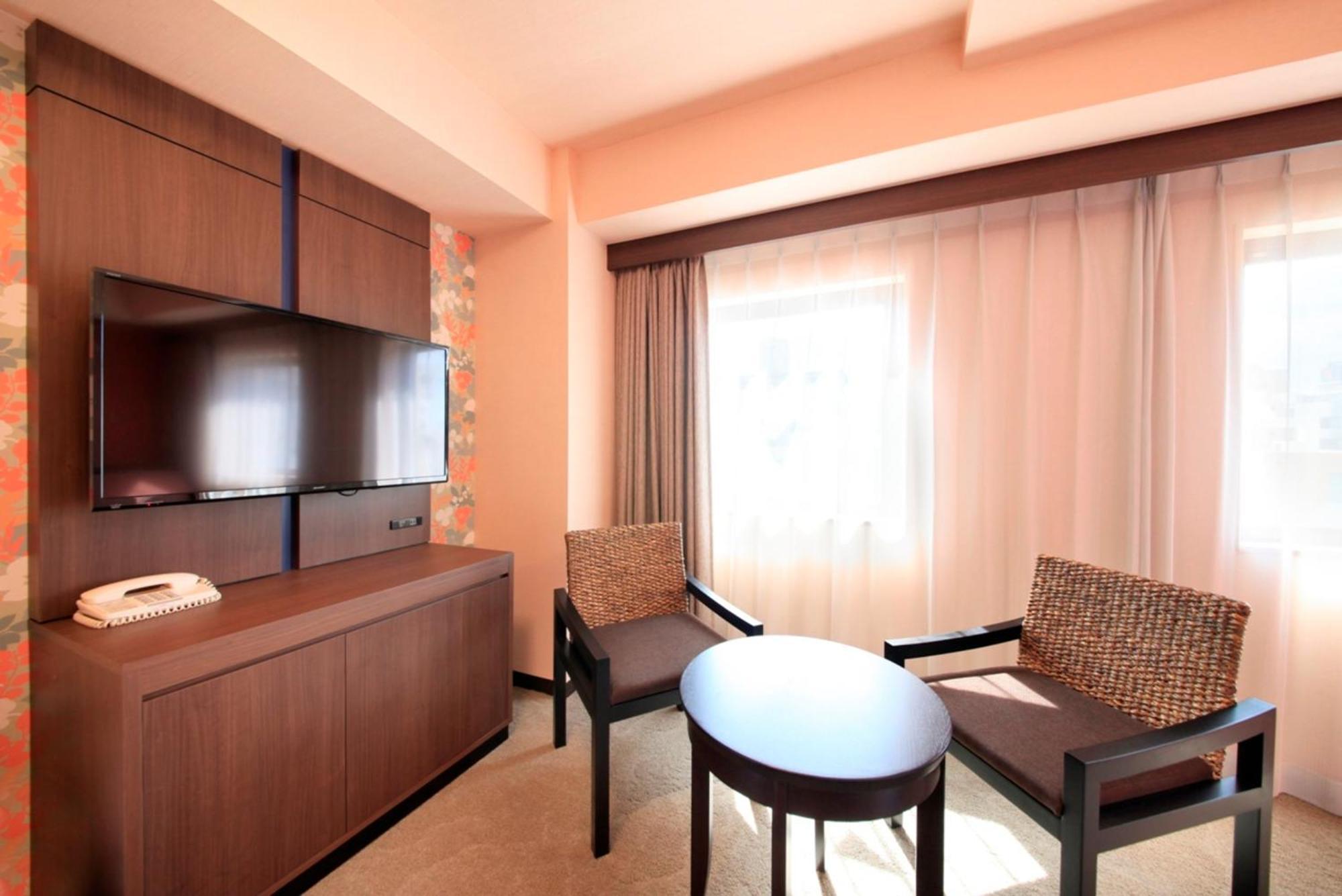 Richmond Hotel Naha Kumoji Kültér fotó