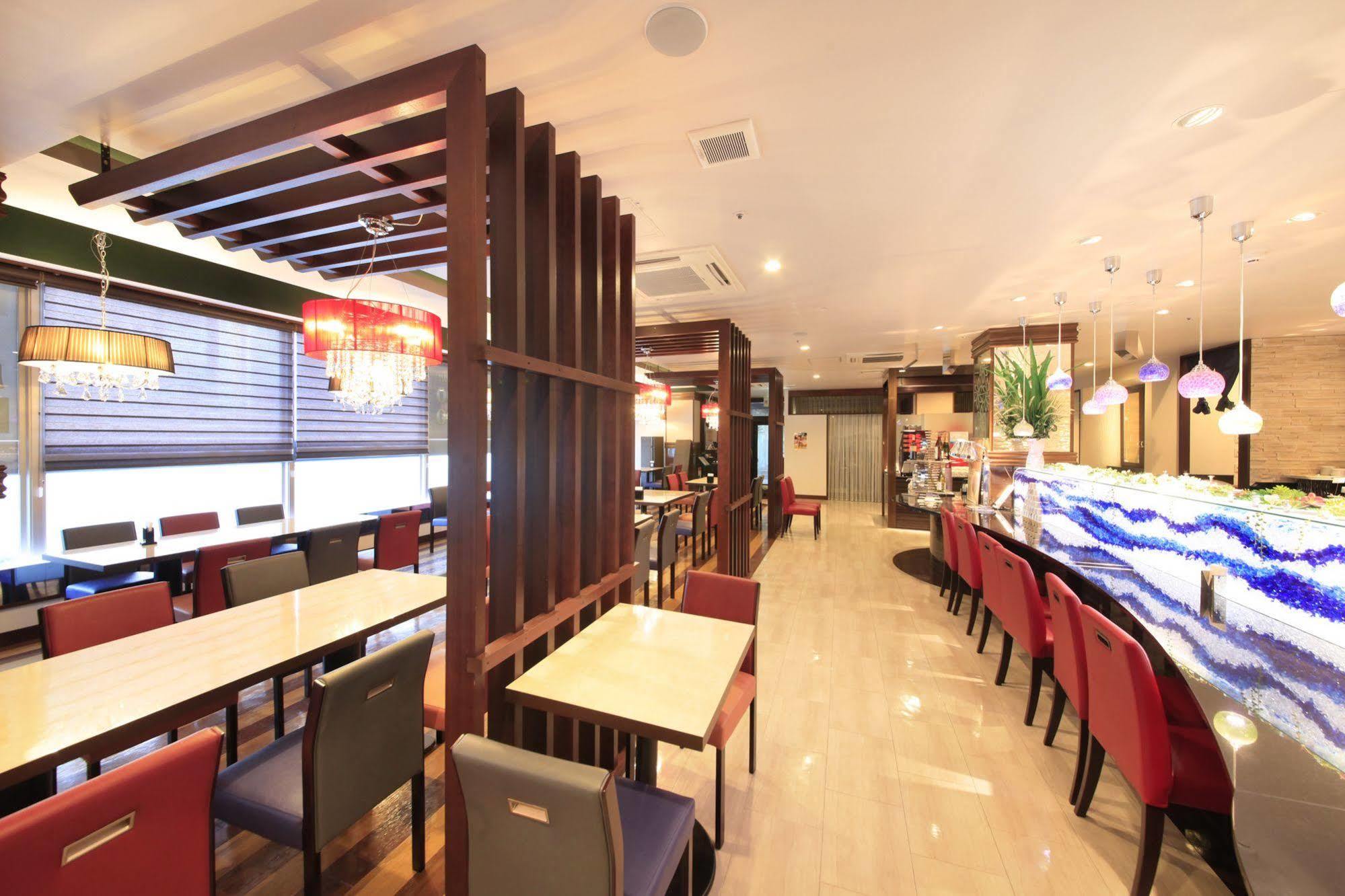 Richmond Hotel Naha Kumoji Kültér fotó
